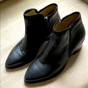 Italeau Miralda leather ankle booties - waterproof